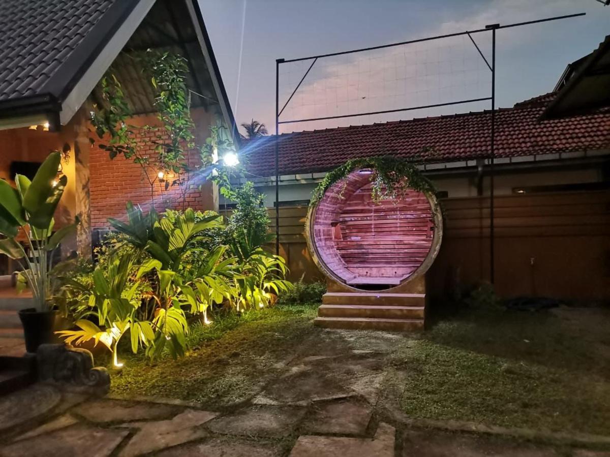 Millet'S Food Company And Cooking Center Hotel Negombo Eksteriør billede